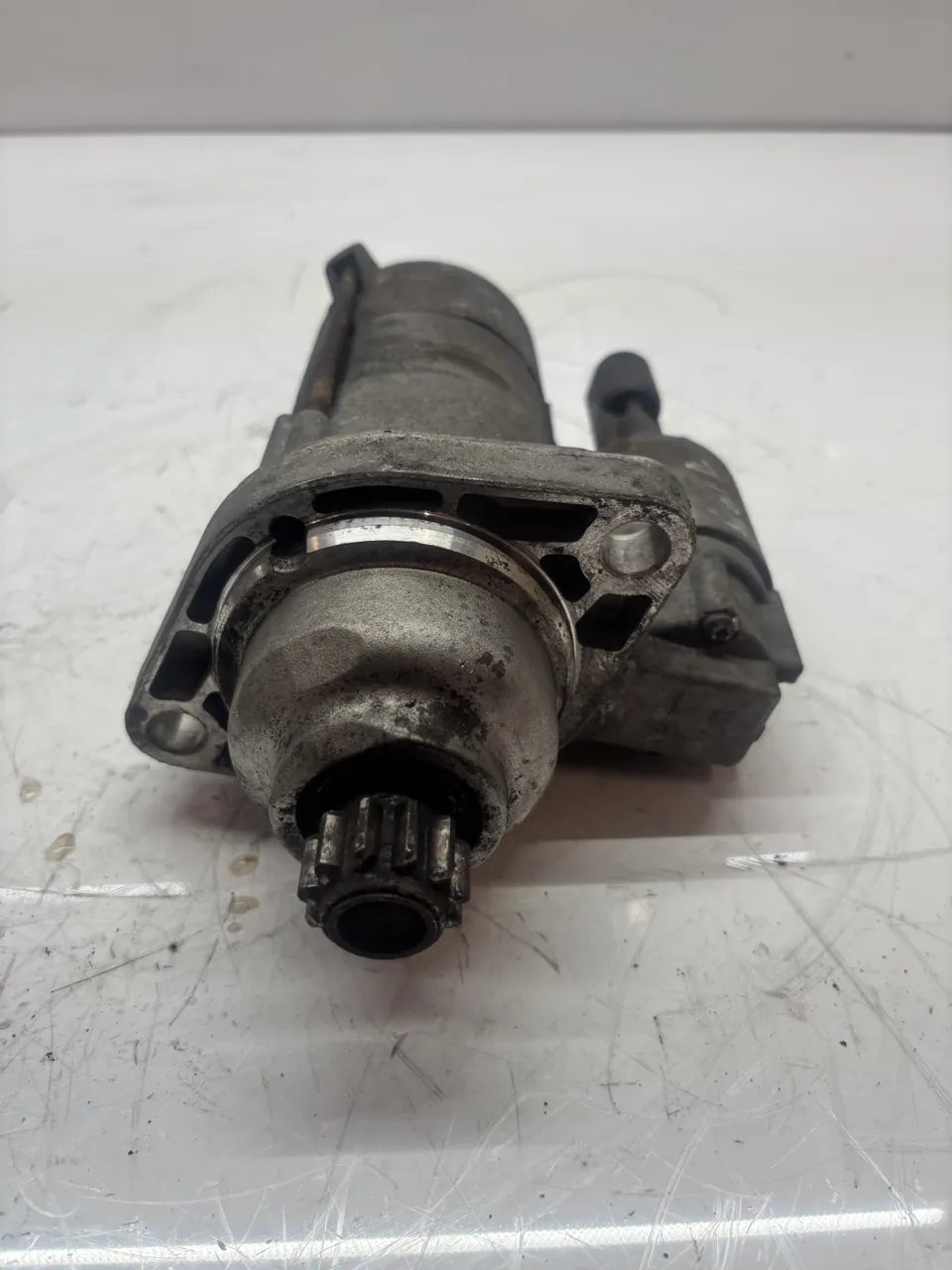 Motor de arranque Motor de arranque Audi Seat Skoda Volkswagen A3 Superb Jetta 2,0 TDI BKD 02M911023N