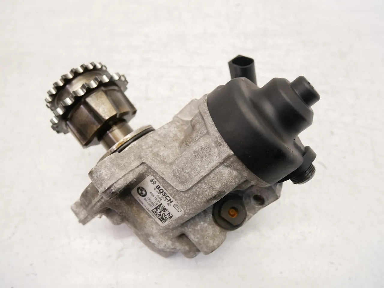 Bomba de alta presión BMW Serie 1 F20 118d 2.0 B47D20A B47 8511626 044510768