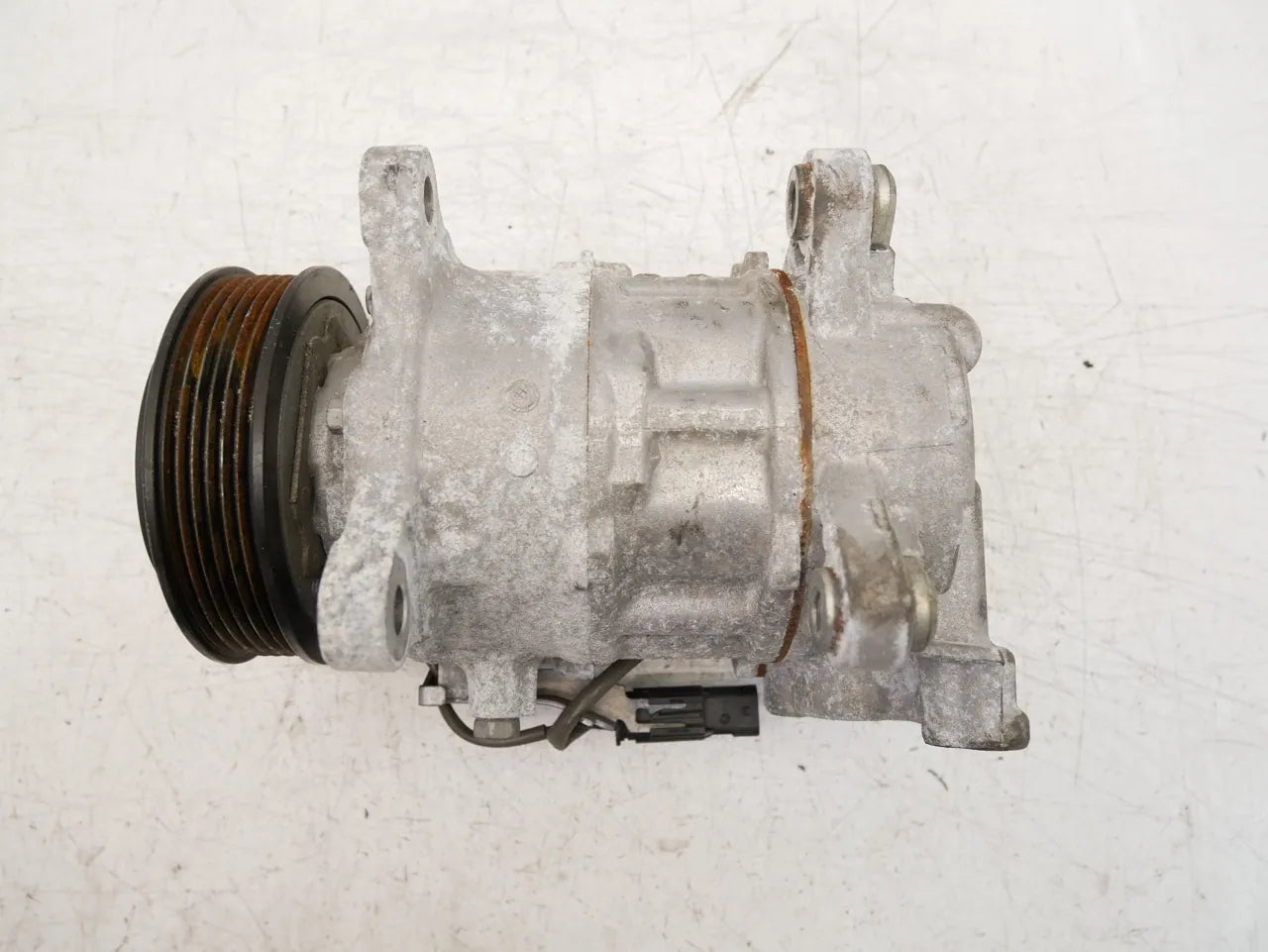 Compresor de aire acondicionado BMW Serie 1 F20 118d 2.0 B47D20A B47 9299328
