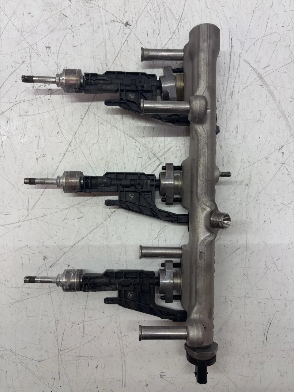 Barra de inyectores Mini Clubman F54 1.5 gasolina B38A15A B38 8656548