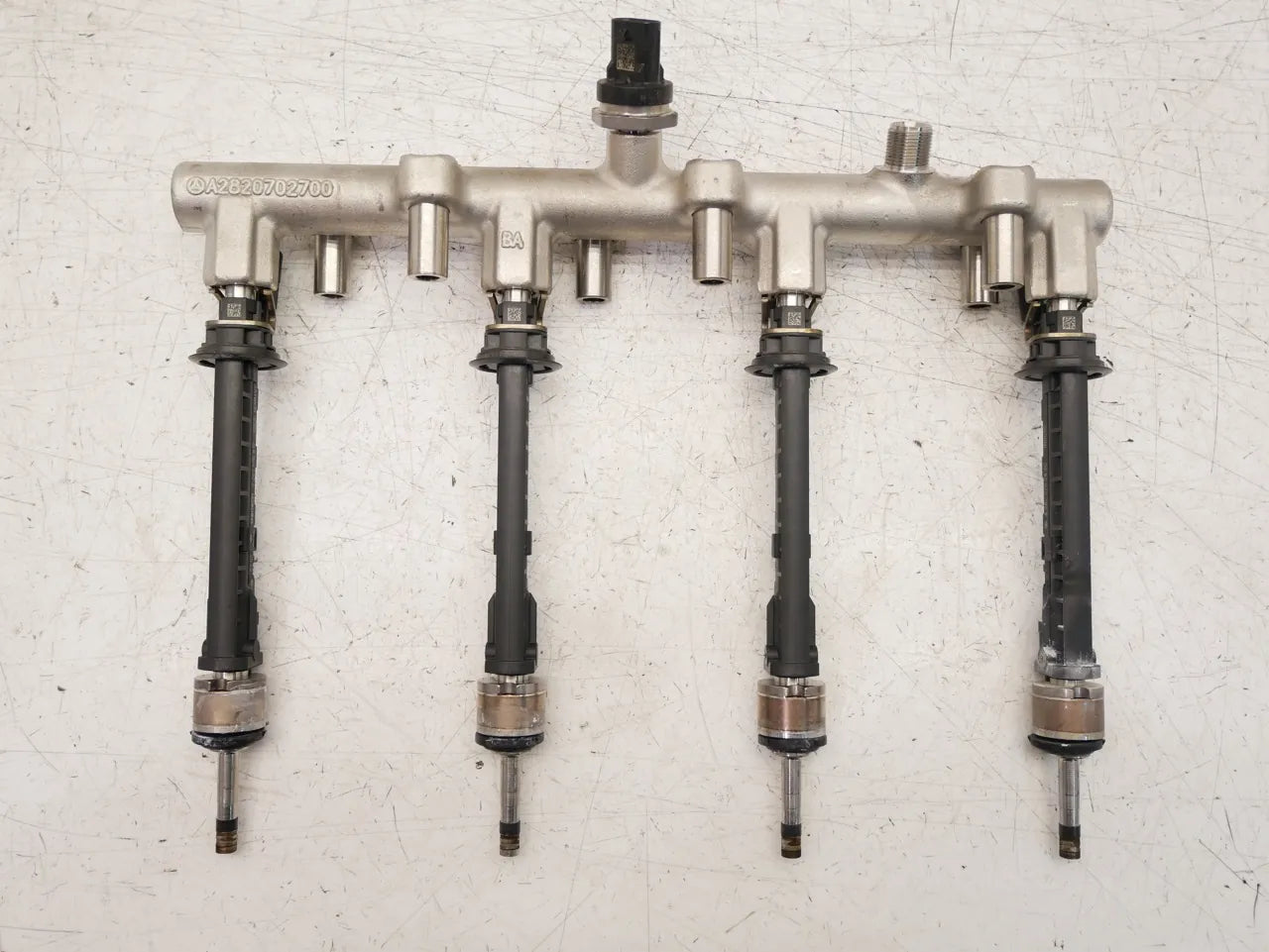 Rampa inyectora Mercedes-Benz A180 W177 1.3 OM282.814 282.814 A282070260