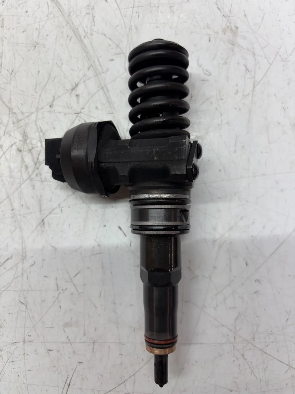 Unidad de boquilla de la bomba Volkswagen Skoda Seat Audi Passat Leon A31.9 TDI BKC 0414720215