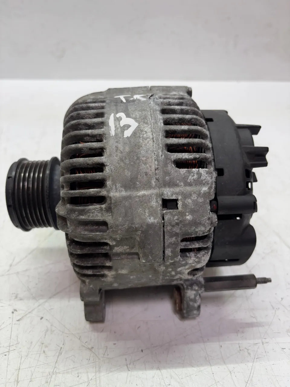 Alternador Volkswagen Skoda Seat Audi Passat Leon A31.9 TDI BKC 021903026L