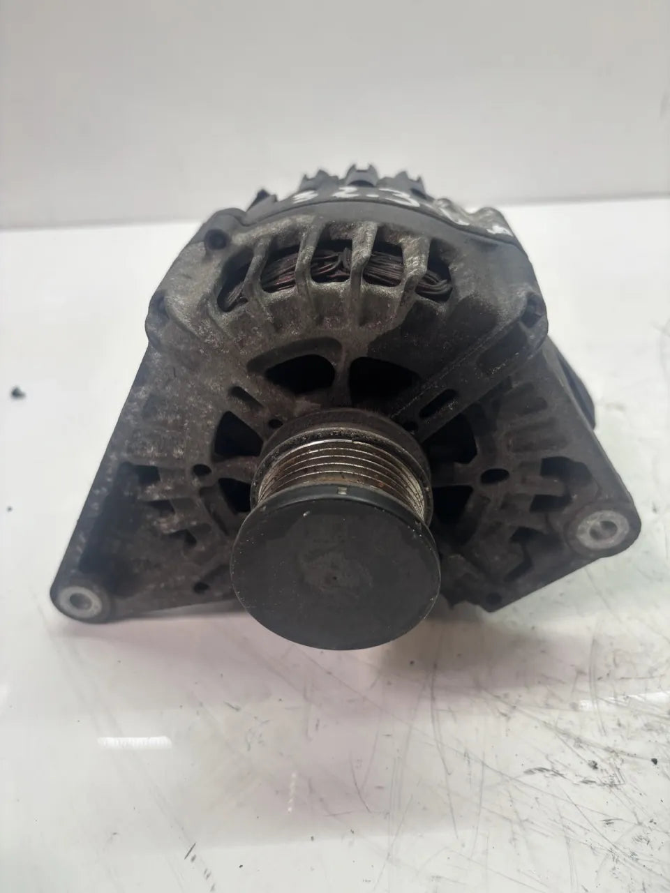 Alternador Jeep Patriot MK74 2.2 CRD ENE OM651 04801827AA