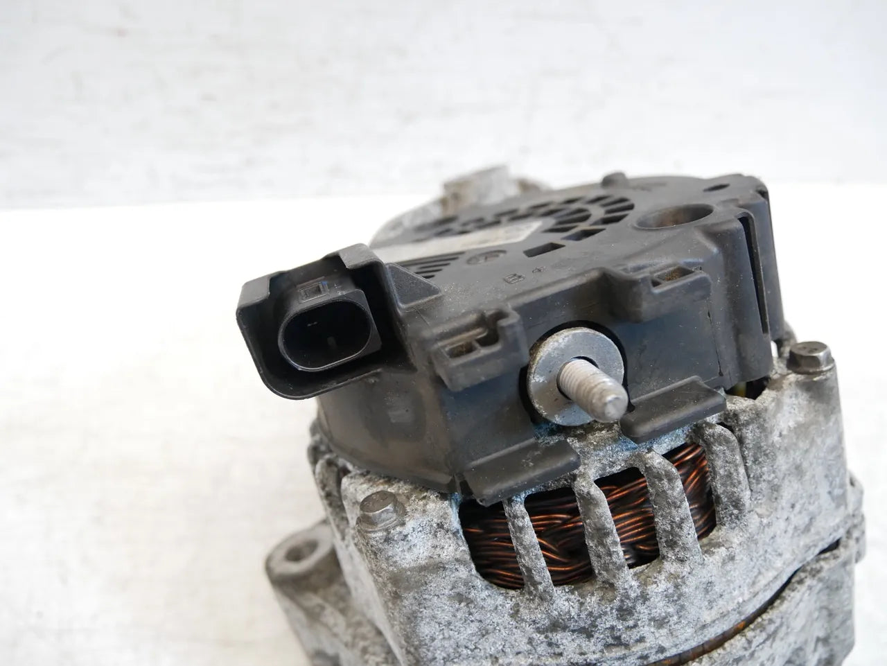 Alternador BMW Serie 3 F30 F31 3.0 330 d N57D30A N57 8570672