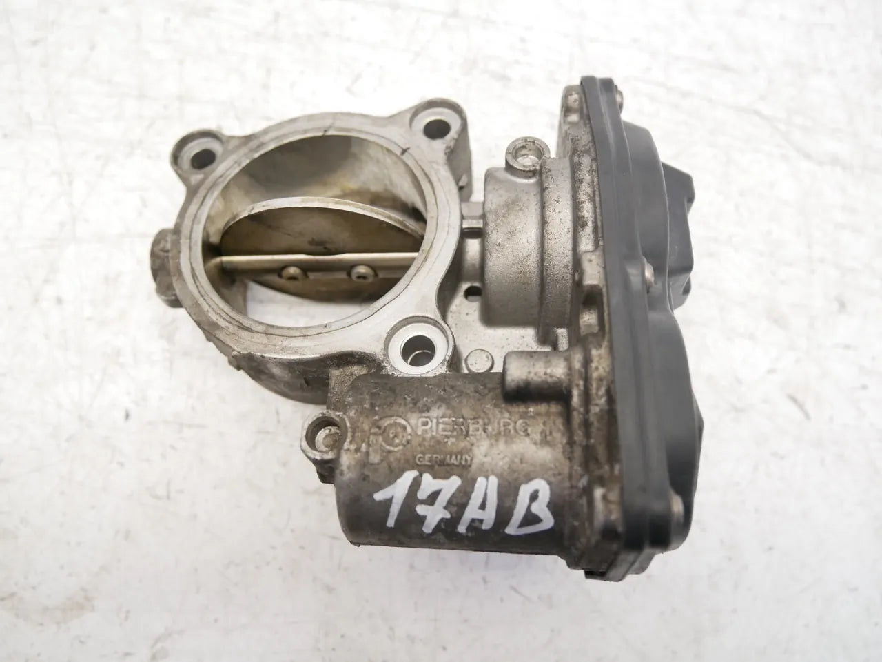 Mariposa BMW Serie 3 F31 3.0 330 d N57D30A N57 7810752