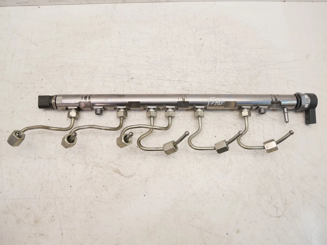 Tubo de raíl BMW Serie 3 F30 F31 3.0 330 d N57D30A N57 7805423