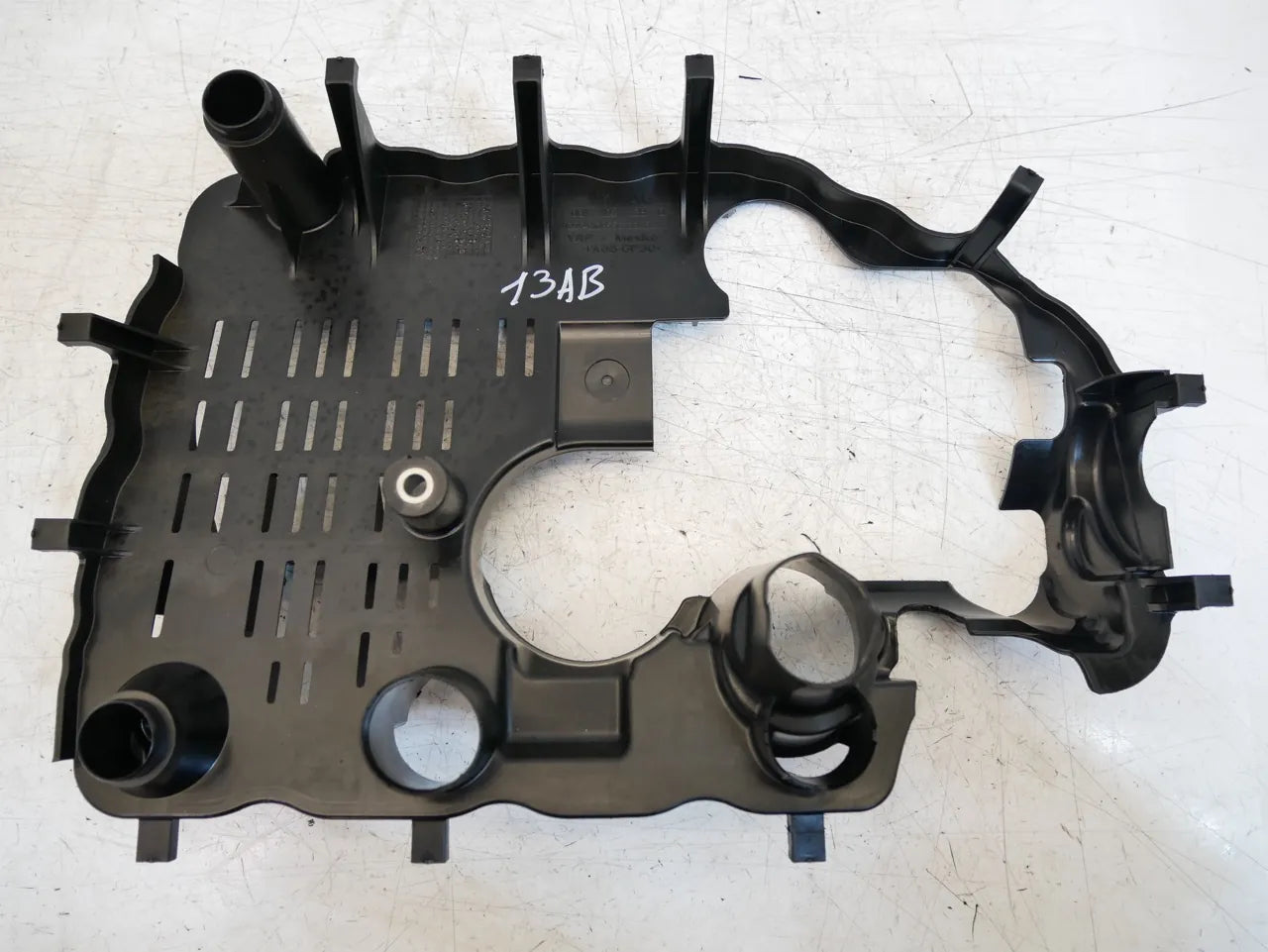 Placa deflectora Volkswagen Tiguan Allspace 2.0 TSI DTEA DGUA 06K103138Q