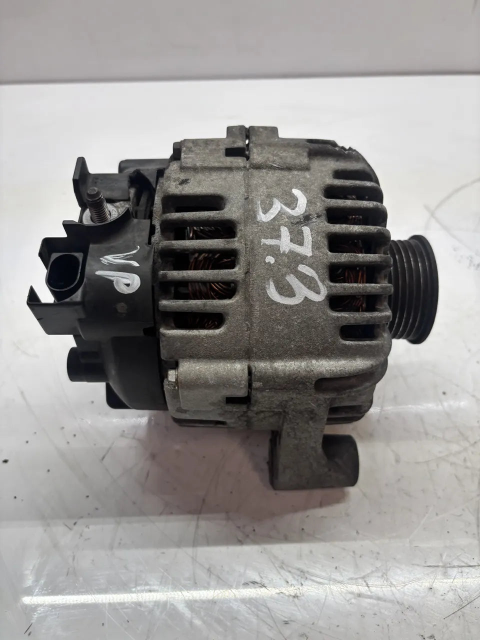 Alternador BMW Serie 3 E90 E91 2.0 d 320d M47D20 204D4 M47 7799180