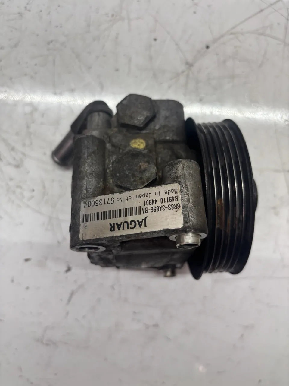 Servo bomba Jaguar XJ X350 X358 2.7 Diesel 7G AJTDV6 6R83-3A696-BA