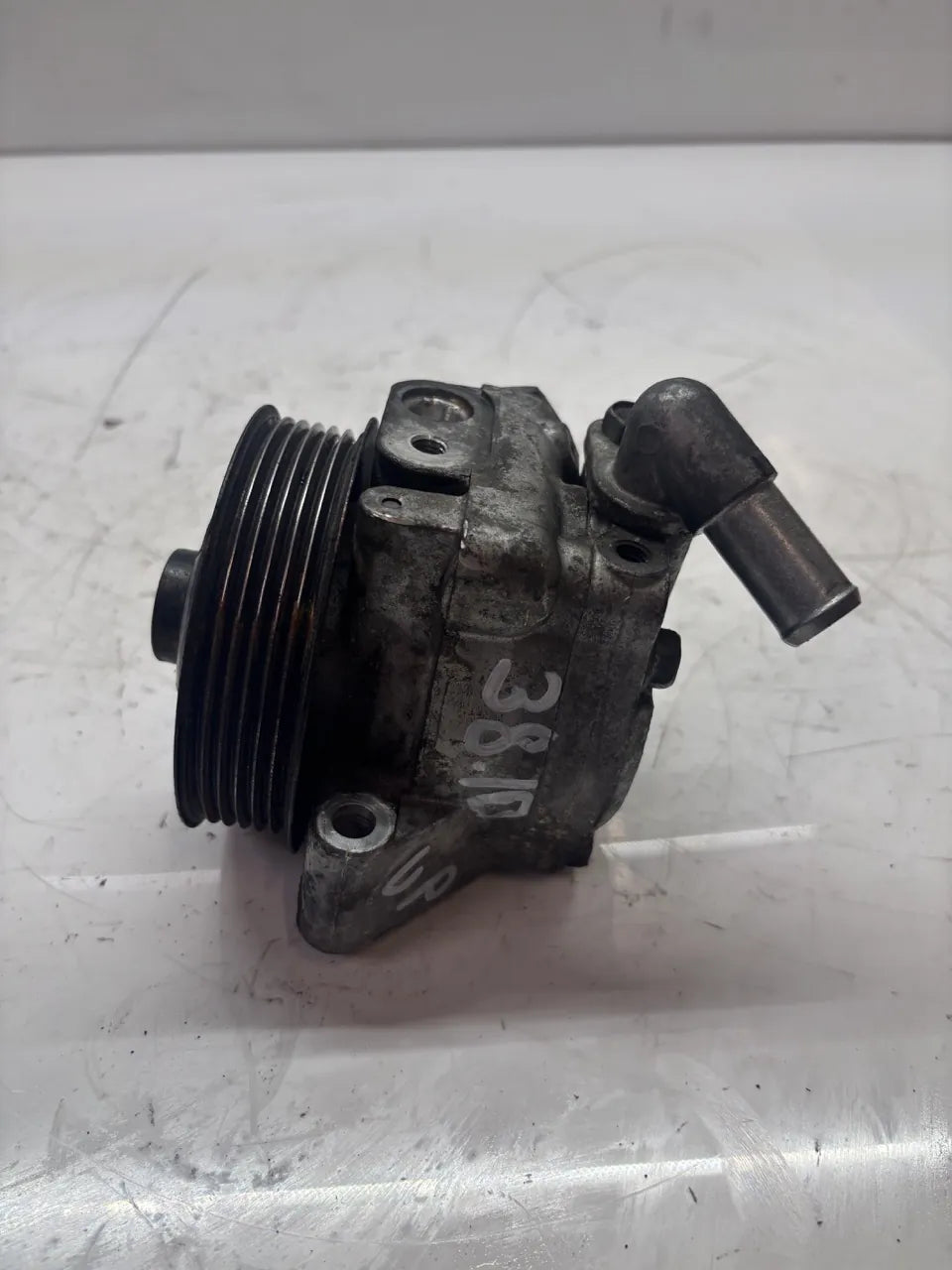 Servo bomba Jaguar XJ X350 X358 2.7 Diesel 7G AJTDV6 6R83-3A696-BA