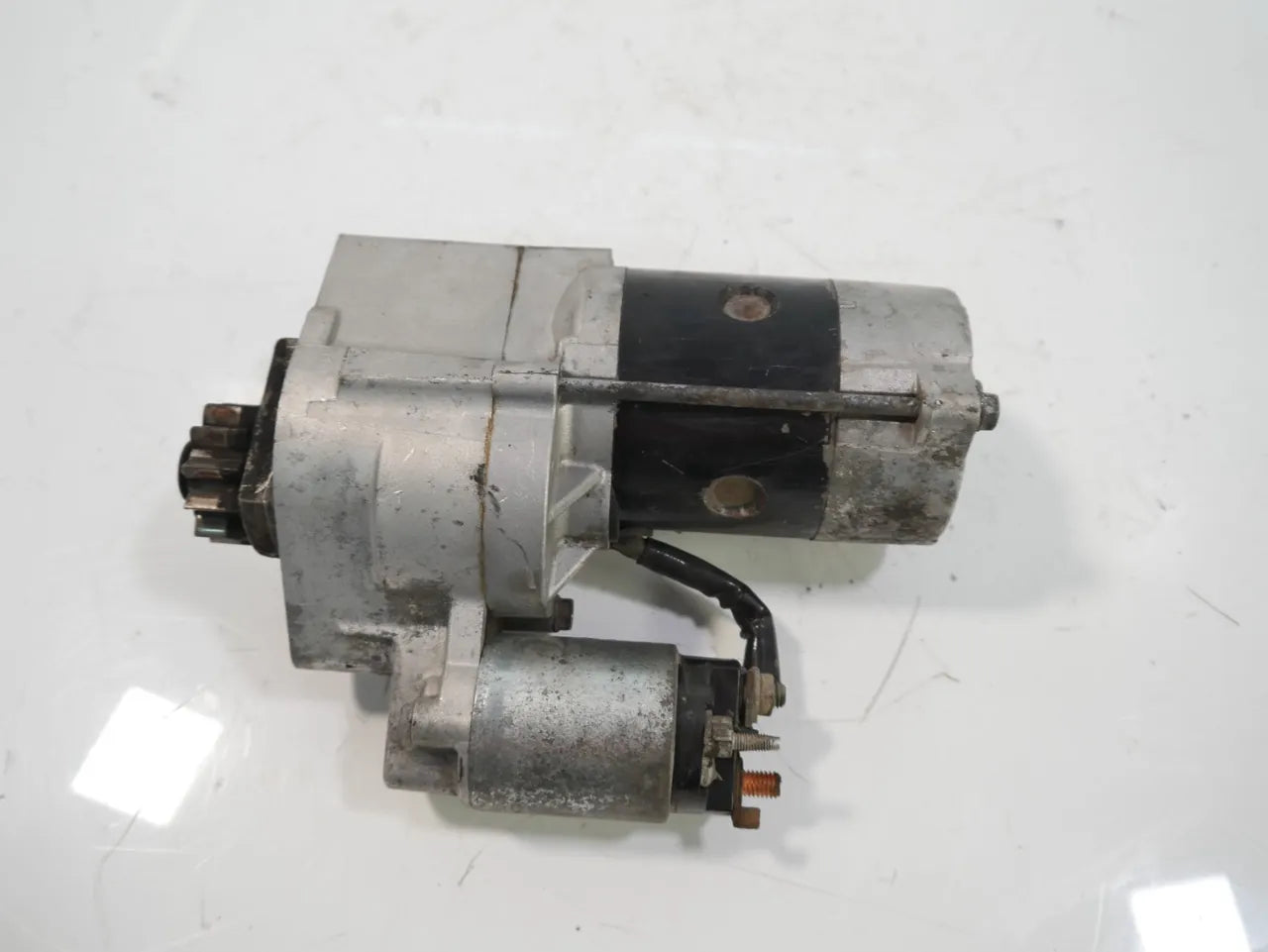 Motor de arranque Nissan NP300 D40 2.5 dCi YD25DDTi YD25 233005X00A
