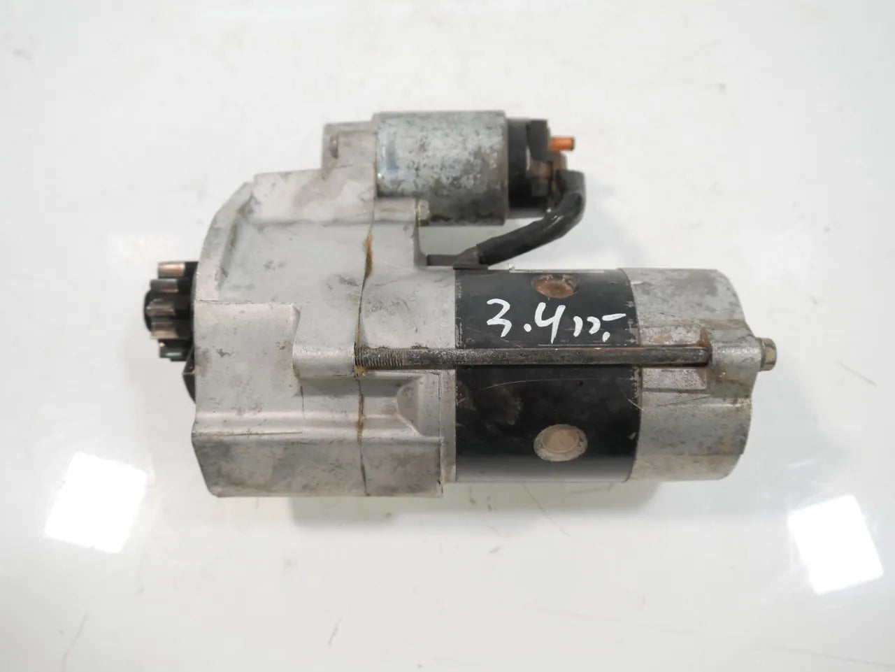 Motor de arranque Nissan NP300 D40 2.5 dCi YD25DDTi YD25 233005X00A