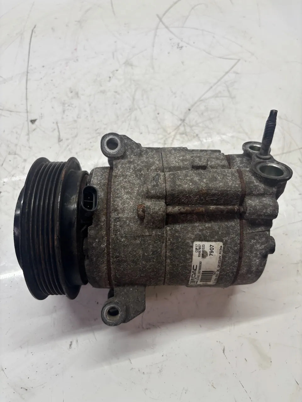 Compresor de aire acondicionado Opel Antara A L07 2.2 CDTi A22DM Z22D1 LNQ 95487907