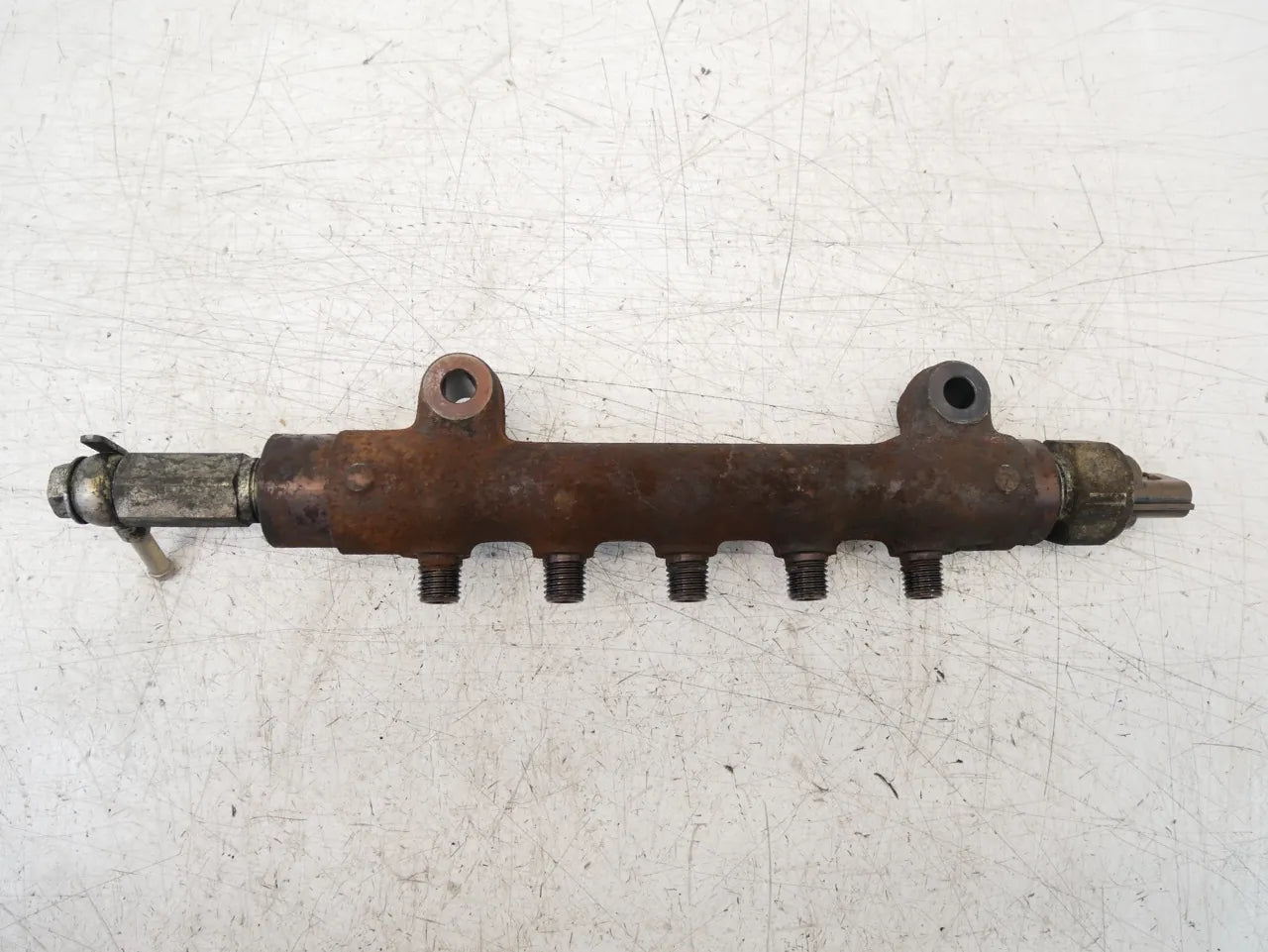 Tubo de raíl Subaru Forester Impreza 2.0 D EE20Z EE20