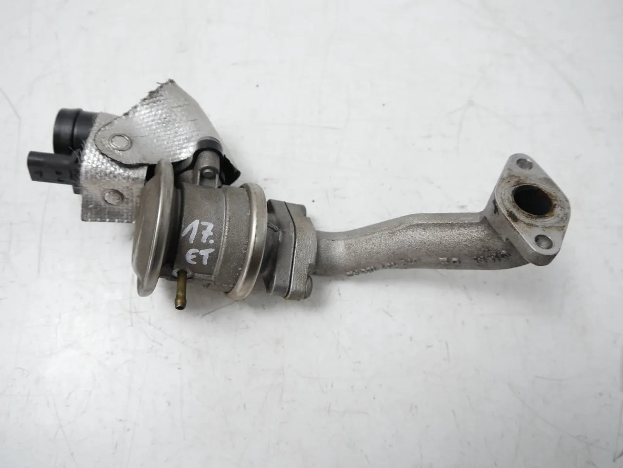 Válvula EGR Audi RS4 RS5 4.2 quattro CFS 079131166AC
