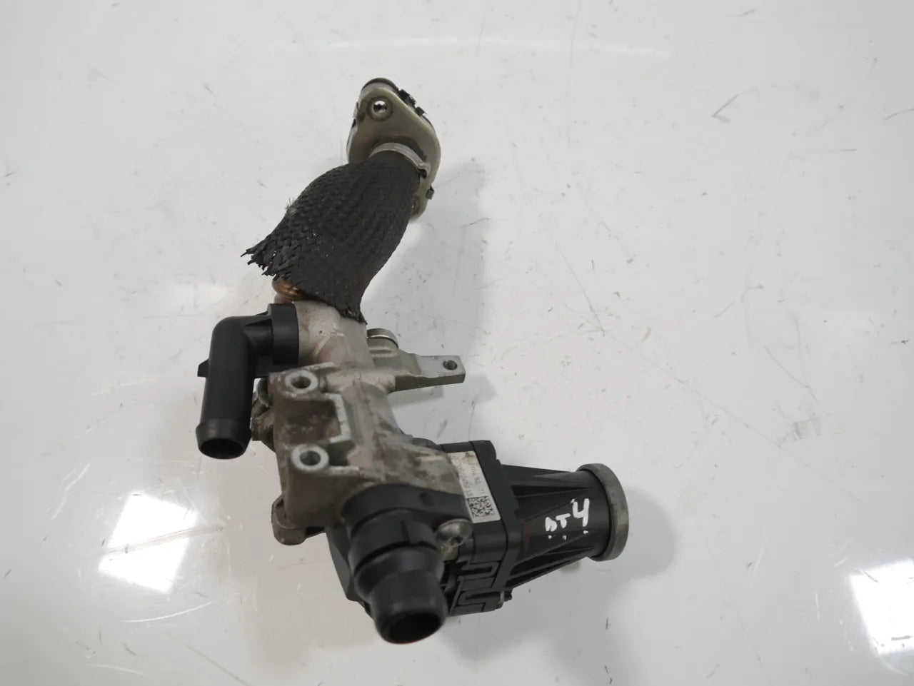 Válvula EGR Land Rover Discovery L550 2.0 D 204DTD AJ20D4 G4D3-9D475-BA