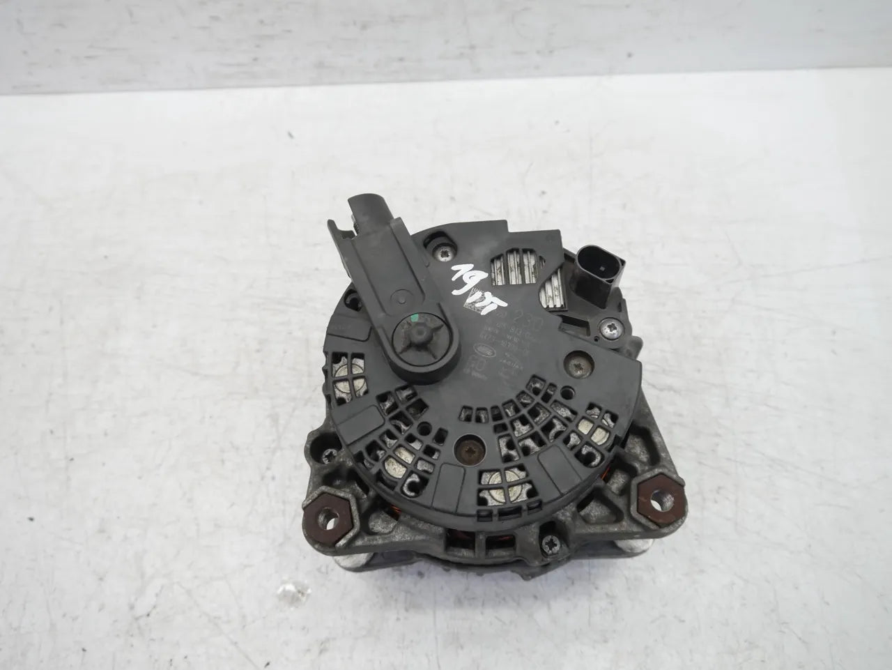 Alternador Land Rover Discovery 2,0D 204DTD GX73-10300-ES