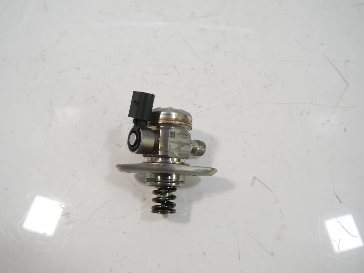 Bomba de combustible Nissan Juke 1.0 HR10DDT HR10 166303162R
