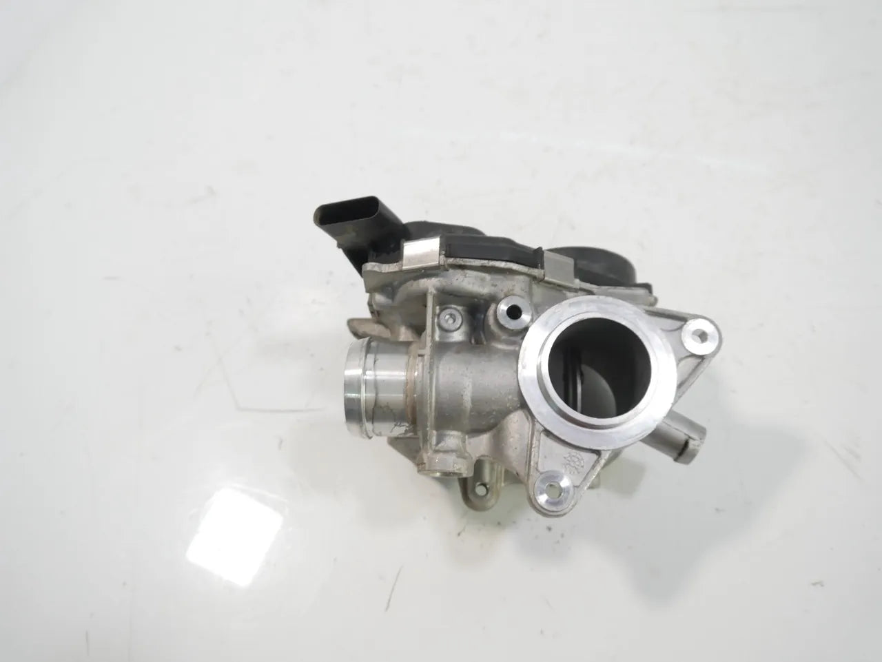 Mariposa Vauxhall Opel Astra 1.5 CRDI D15DVH F15DVH 55484828