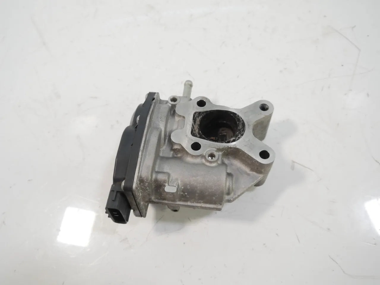 Válvula EGR Válvula de recirculación de gases de escape Madza CX-5 MK2 2.2 D SHY8 SH