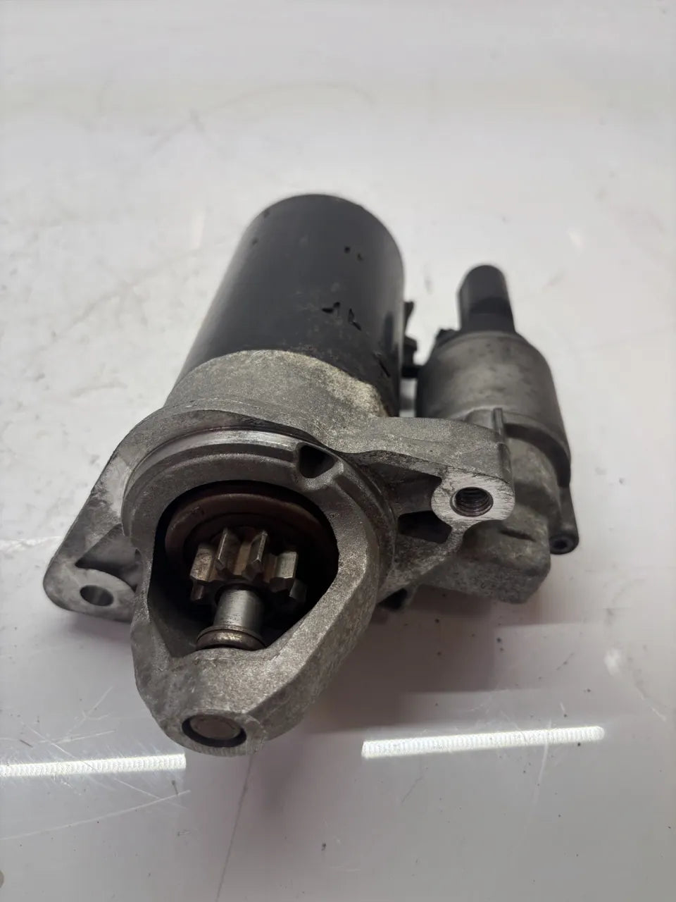 Motor de arranque Bentley Continental GT 6.0 gasolina BEB 07C911023D