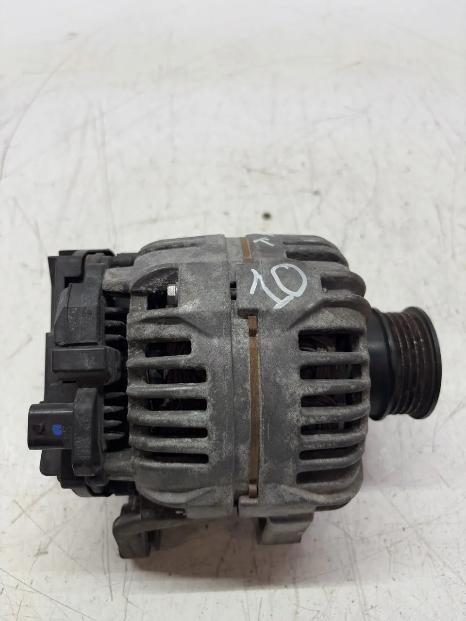 Alternador Opel Vectra C F68 F69 1.8 gasolina Z18XER 2H0 13229984
