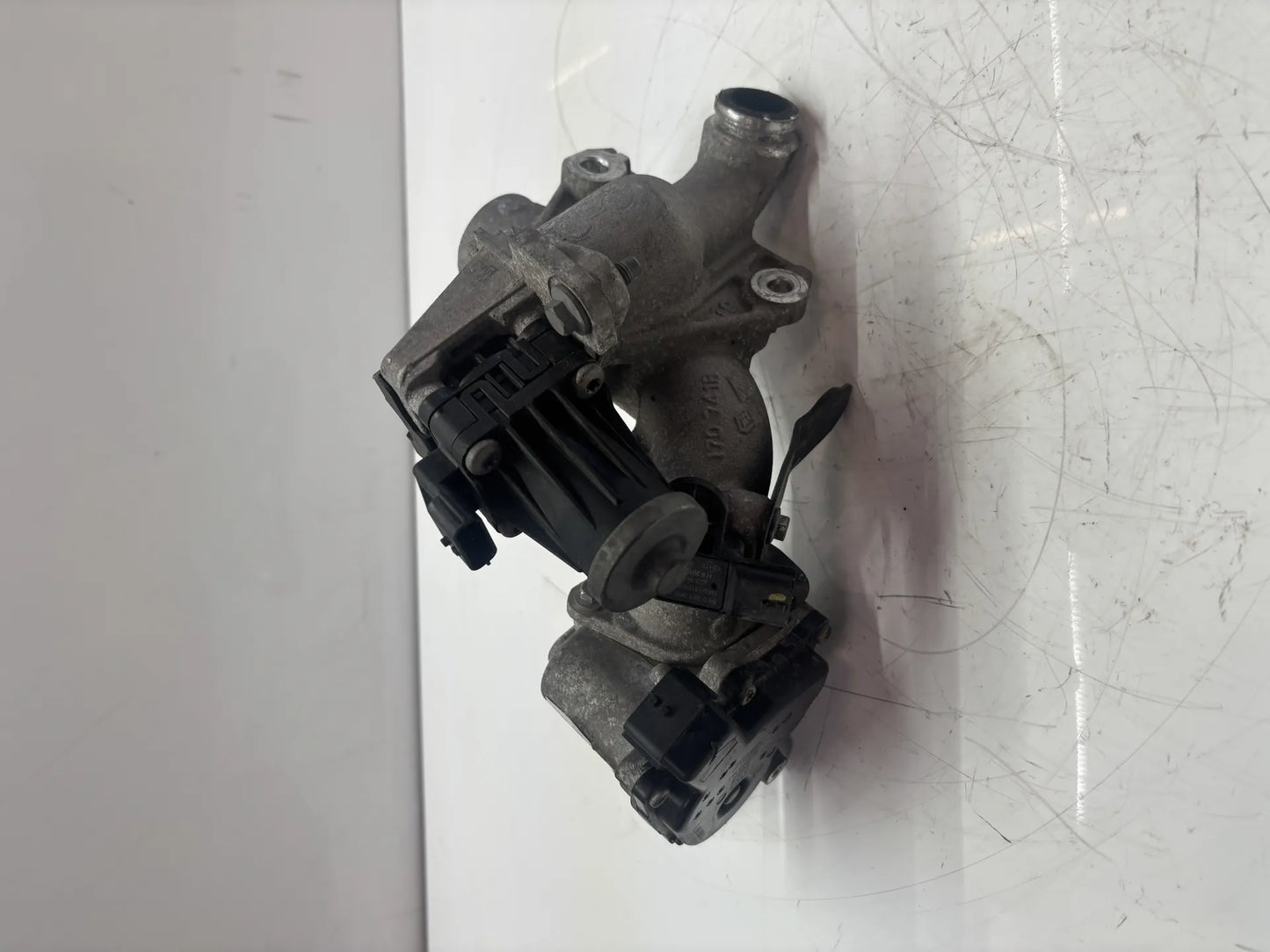 Válvula EGR Renault Kangoo II 1.5 dCi K9K608 K9K 147105308R