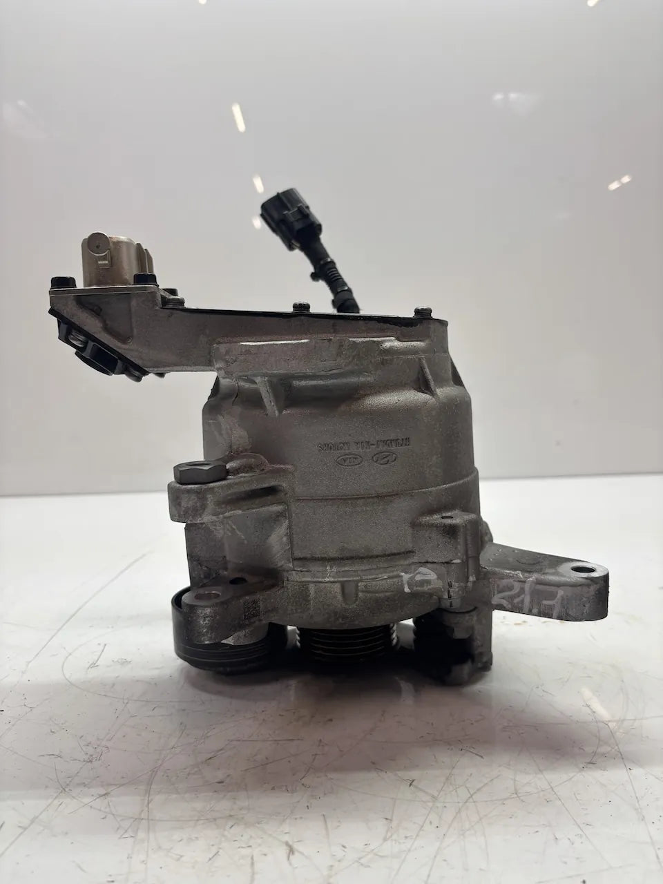 Alternador Hyundai Kia Ioniq Niro 1.6 GDI Hybrid G4LE 37390-03900