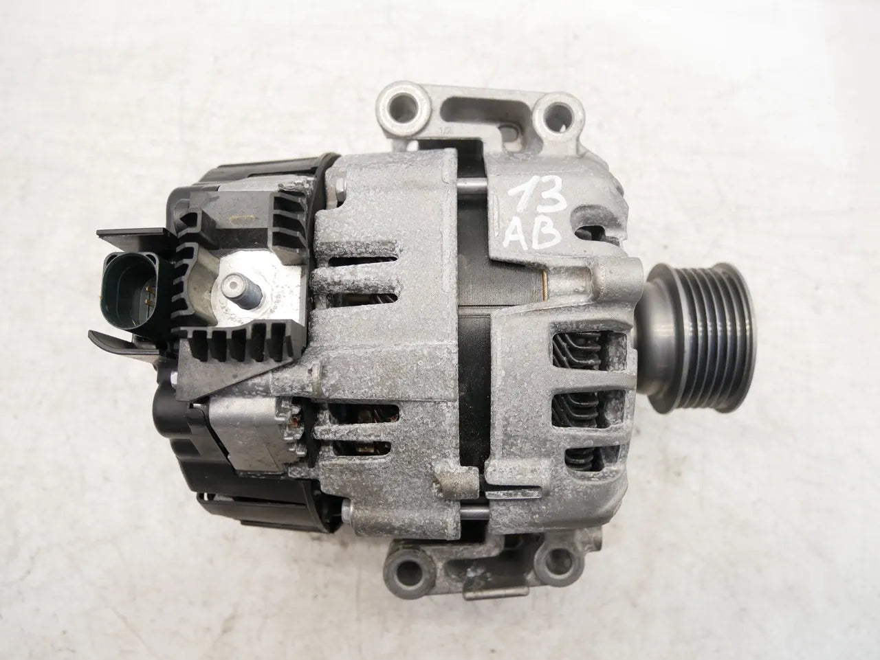 Alternador Audi Q5 2.0 TFSI 45 DPUA DPU 06L903018G