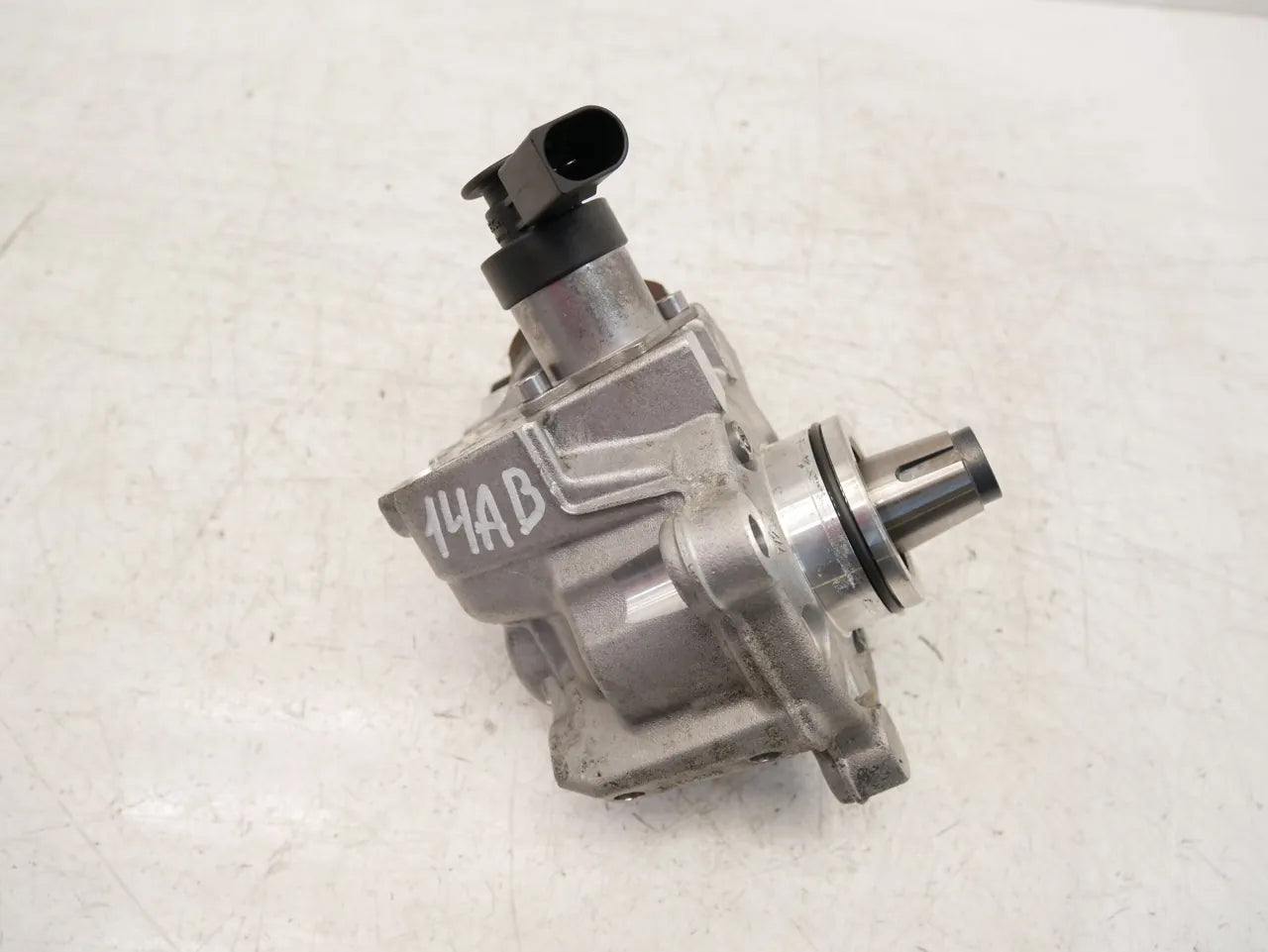 Bomba de alta presión Mercedes-Benz Clase A 2.0 OM654.920 654.920 A6540704601