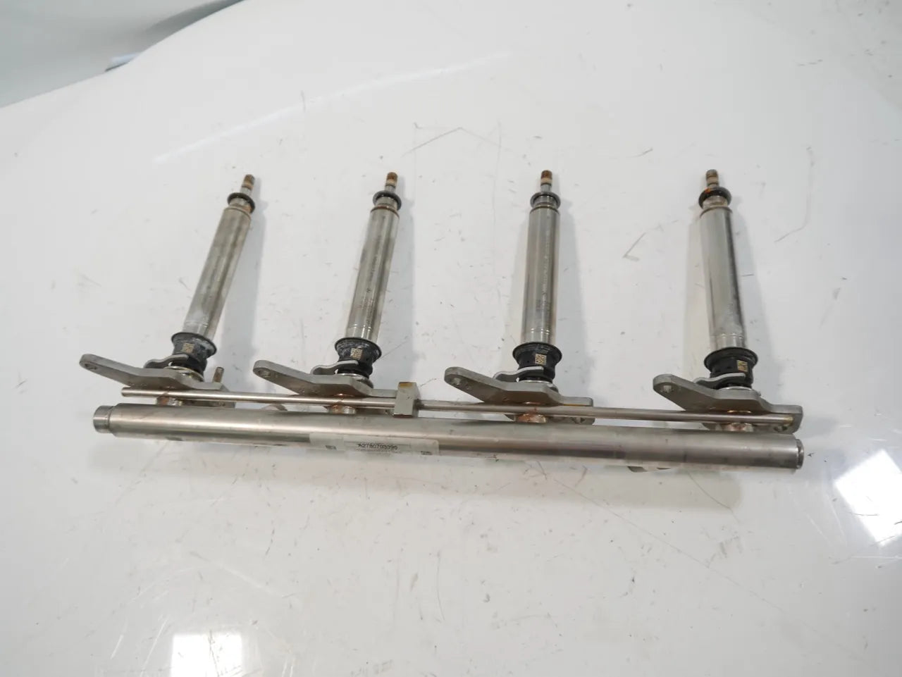 Rampa inyectora Mercedes-Benz E500 4.7 M278.922 278.922 A2780703395 A2780700687