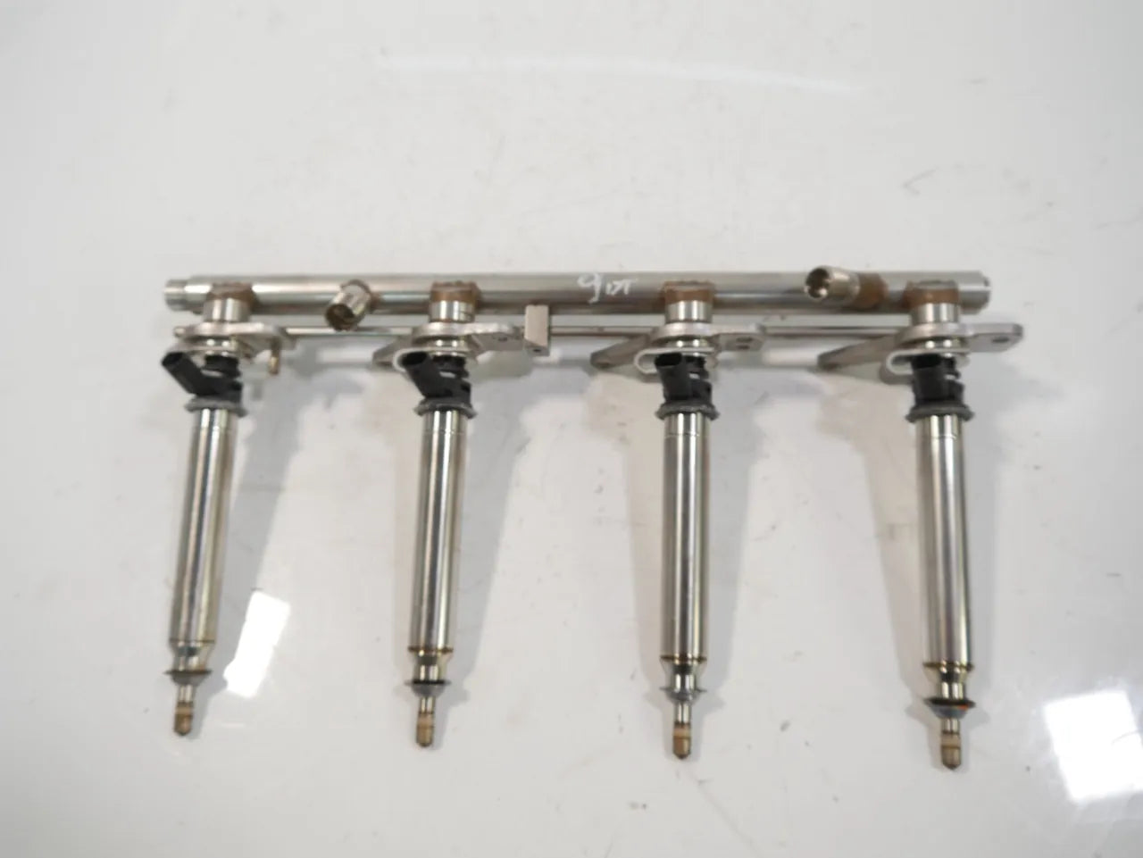 Rampa inyectora Mercedes-Benz E500 4.7 M278.922 278.922 A2780703395 A2780700687