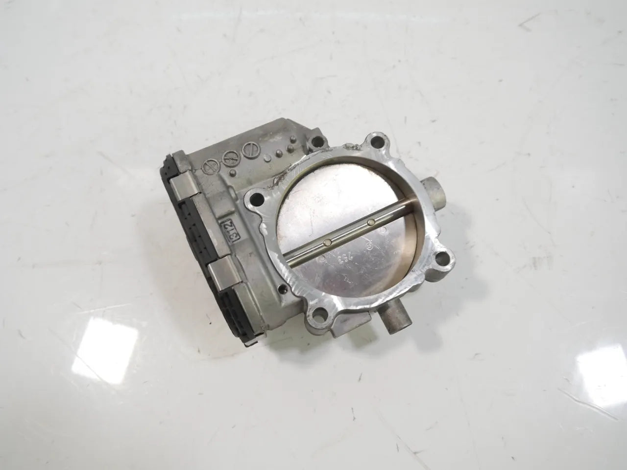 Mariposa Mercedes-Benz E500 E550 4.7 M278.922 278.922 M278 A2781410025