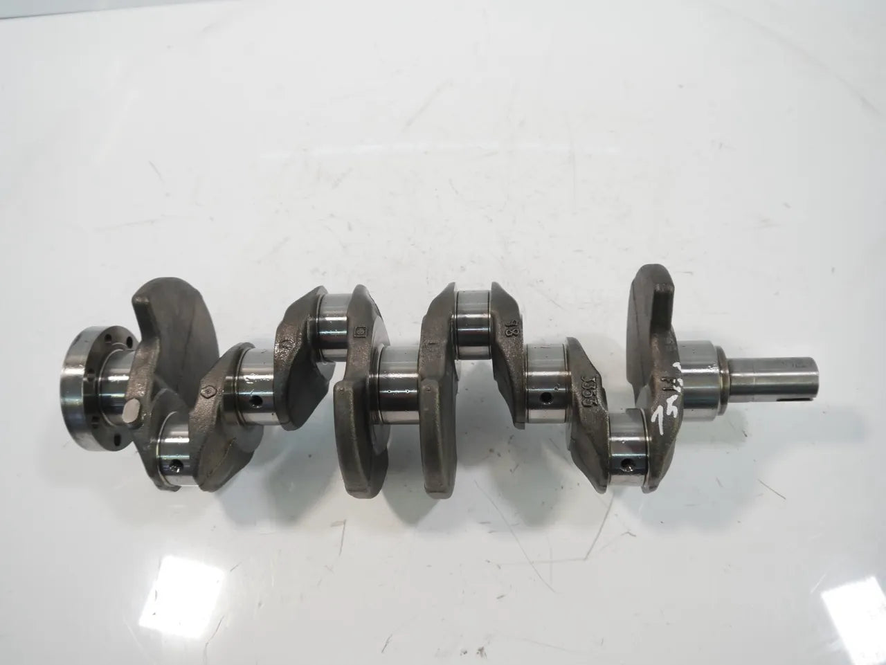 Cigüeñal Renault Grand Scenic Megane 1.5 dCi Diesel K9K832 K9K 3353