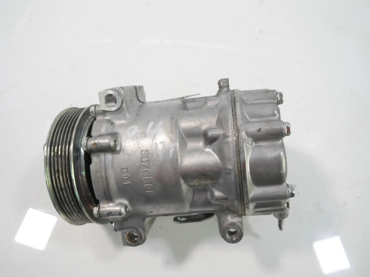 Compresor de aire acondicionado Citroen DS3 1.6 THP 5FV EP6CDT 1607424980
