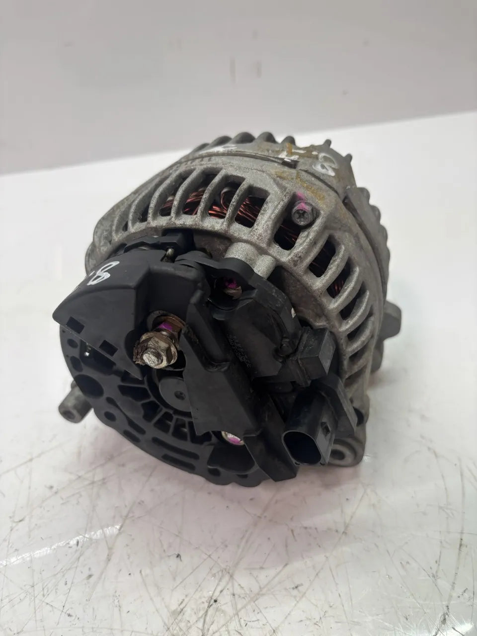 Alternador Volkswagen Beetle 1,8 T AWV 038903018QX