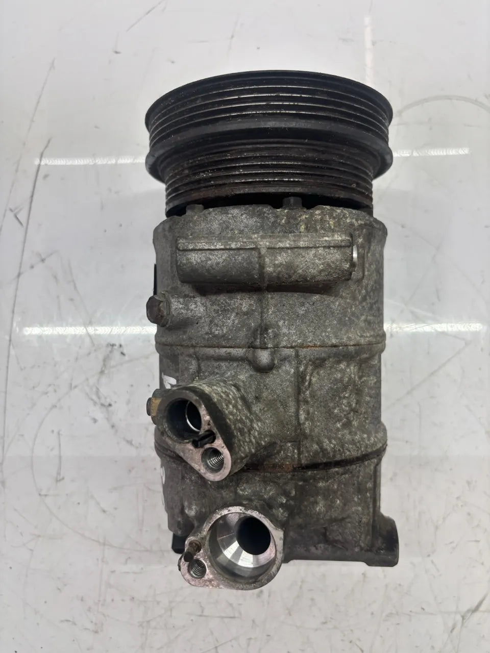 Compresor de aire acondicionado Volkswagen Beetle Golf Jetta Passat 2.5 CBUA CBU 1K0820808C