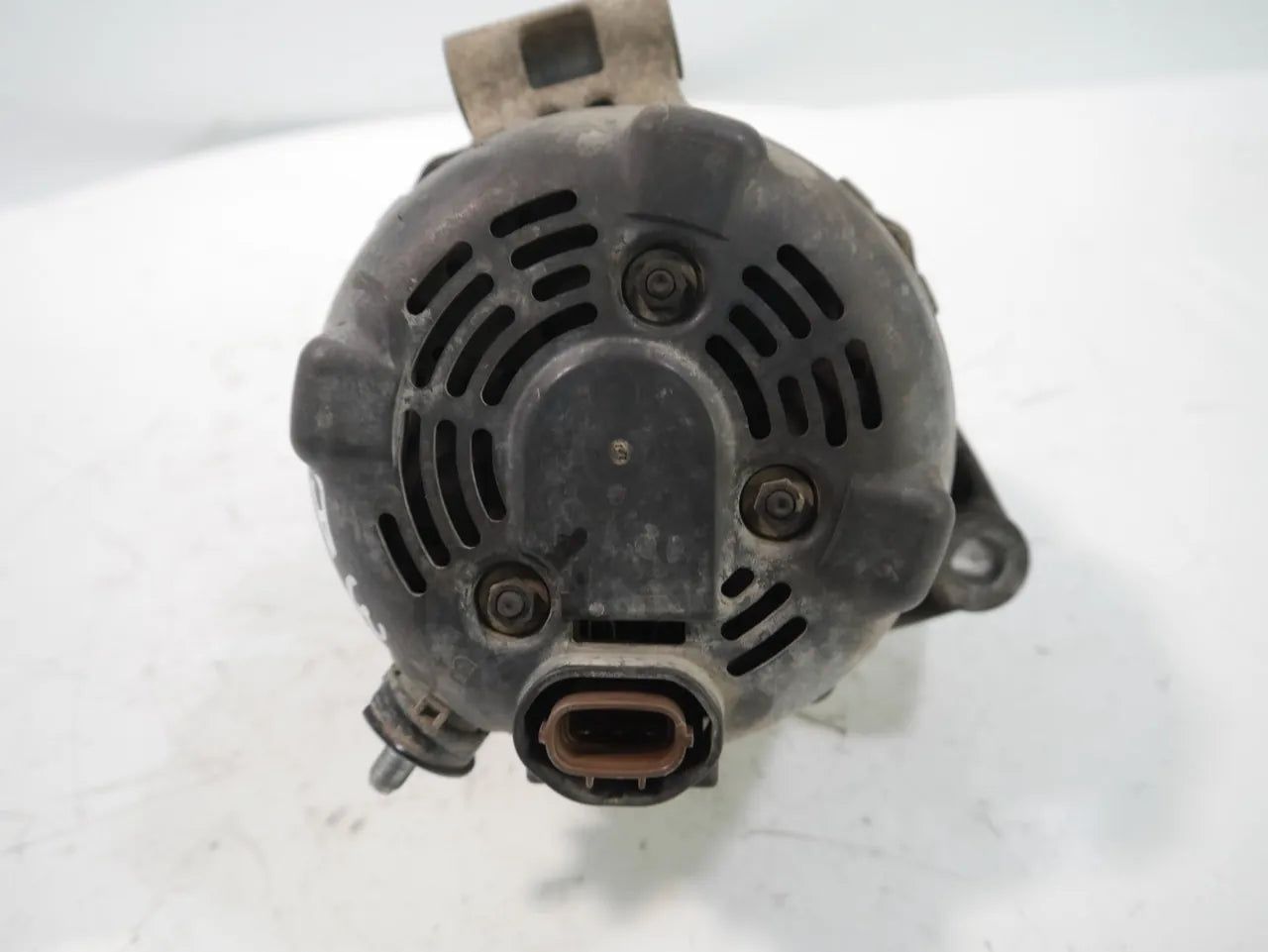 Alternador Land Rover Discovery MK3 2.7 TD 4x4 276DT TDV6 104210-3711
