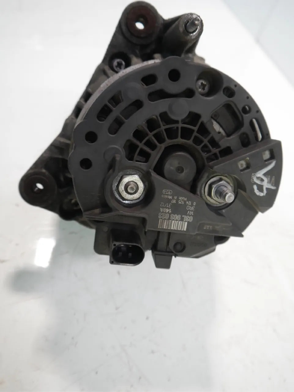 Alternador Volkswagen Audi Passat A3 Ibiza 1.6 TDI CAYC CAY 03L903023