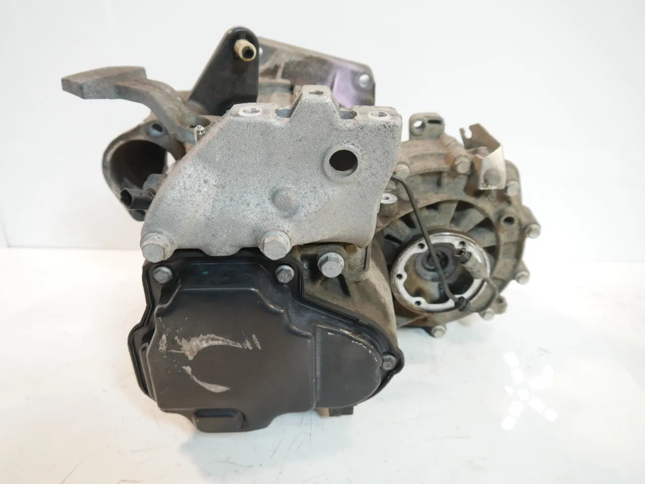 Caja de cambios manual Volkswagen Seat Audi Passat A3 1.6 TDI CAYC LUB 5 velocidades 0A4300046H