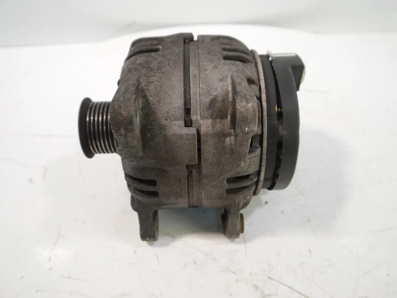 Alternador Nissan Opel Interstar Movano 2.5 dCi G9U650 G9U 0124525044