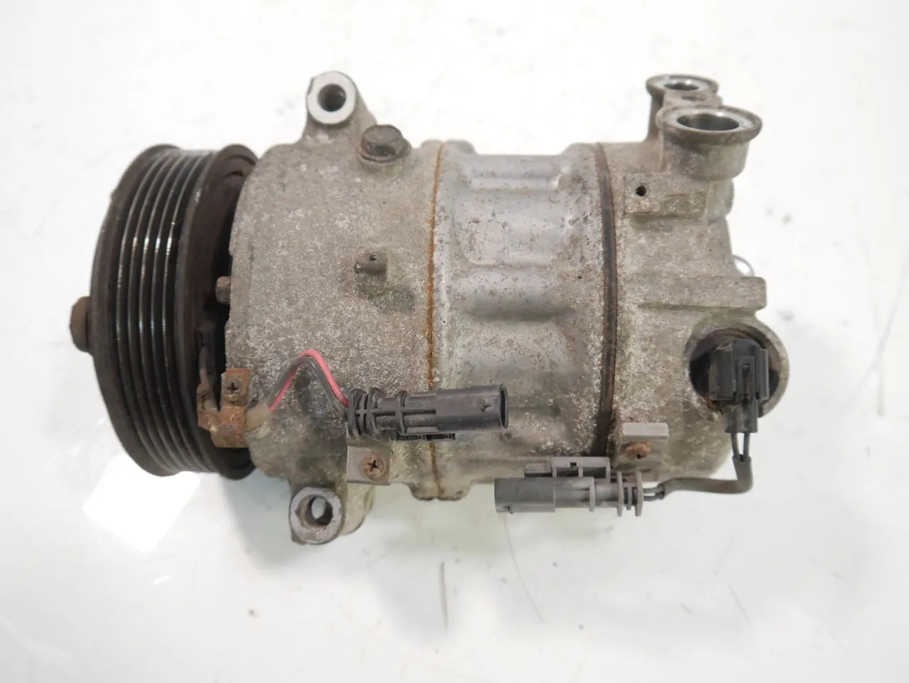 Compresor de aire acondicionado Opel Insignia A 2.0 CDTI A20DTE A20 LHV 22861236