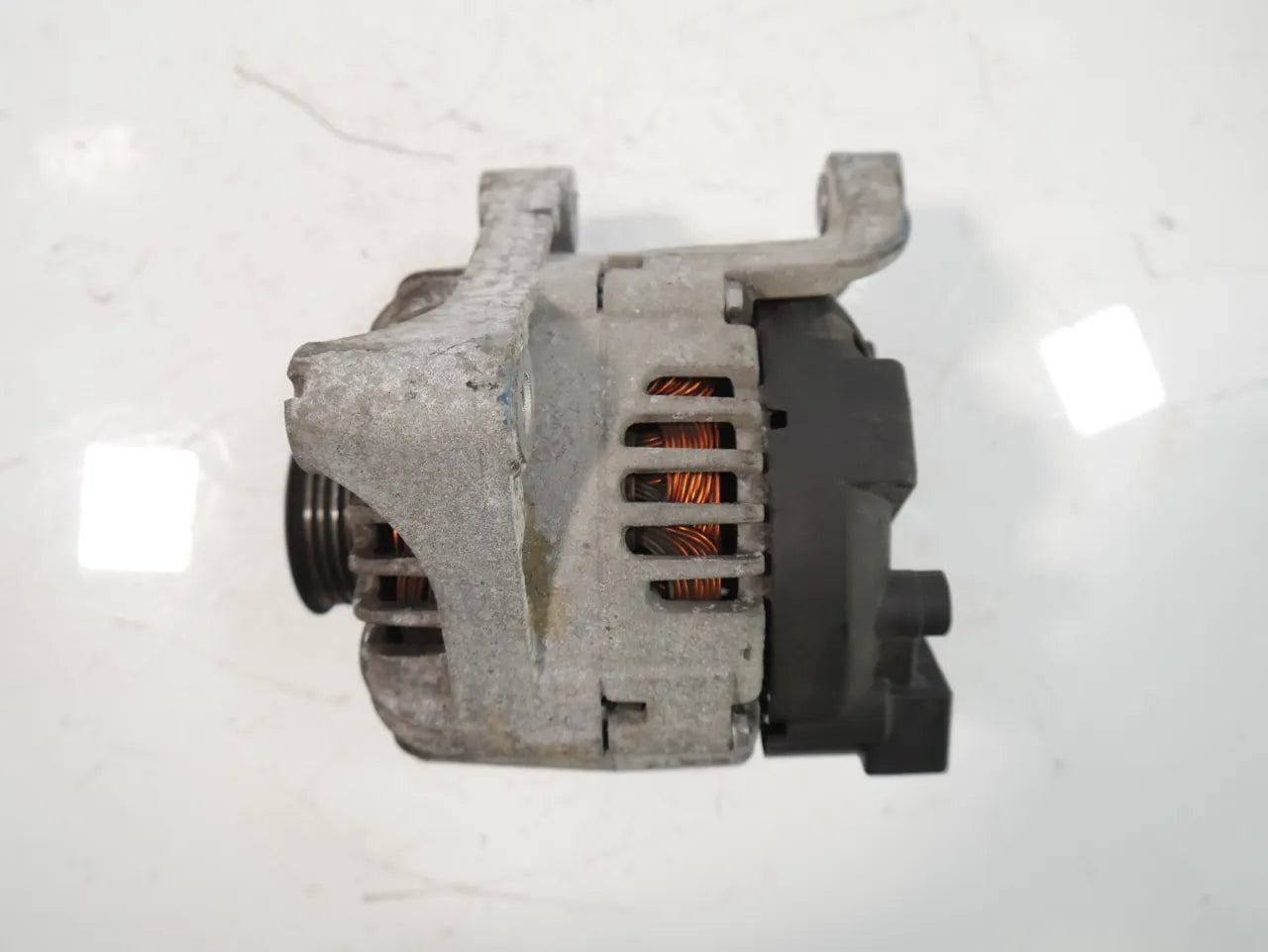 Alternador Toyota BMW 1.6 D4-D 1WW N47C16A N47 27060YV040