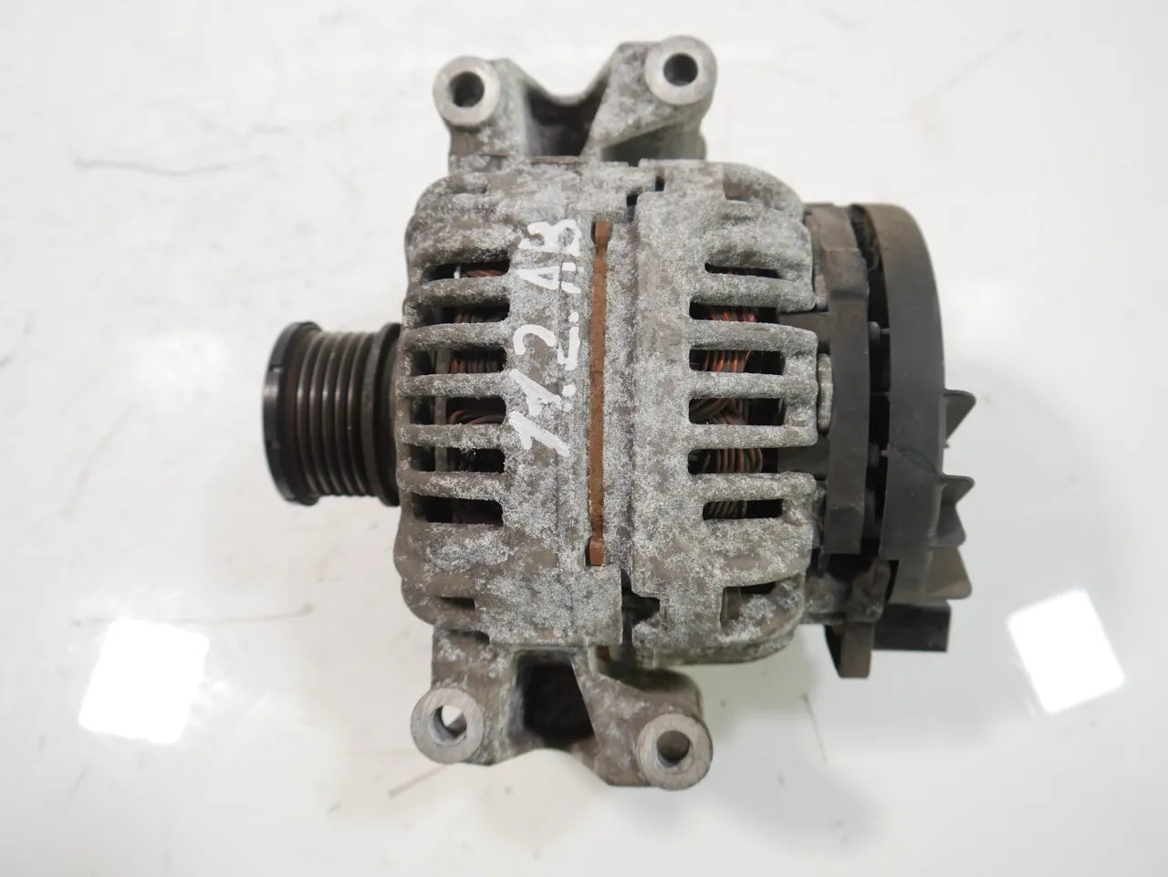 Alternador Mercedes-Benz 2.2 CDI Euro5 651.955 OM651.955 OM651 A0141542702