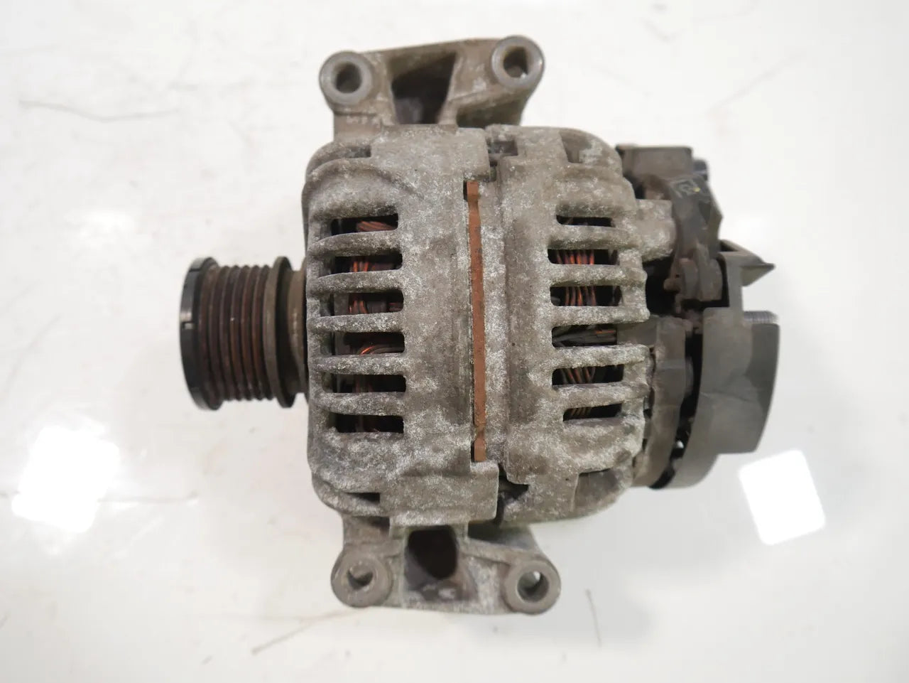 Alternador Mercedes-Benz 2.2 CDI Euro5 651.955 OM651.955 OM651 A0141542702