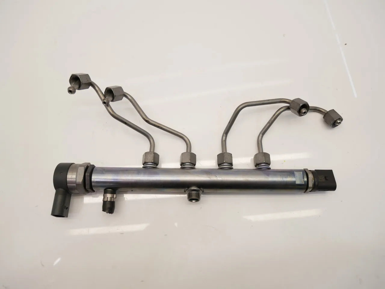 Tubo de raíl Mercedes-Benz Clase A A200d 2.0 OM654.920 654.920 OM654 A6540700095