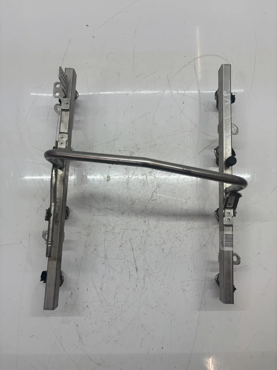 Riel de inyectores Cadillac Escalade 6.2 V8 L94 12609746