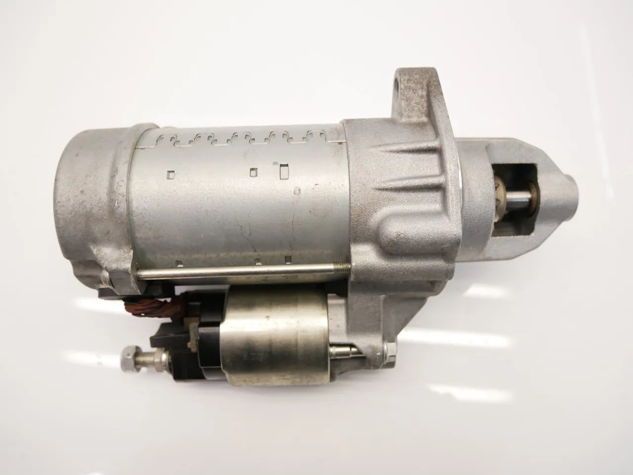 Motor de arranque Alfa Romeo Guilia 952 2.9 670052588 670050436 438000-1401