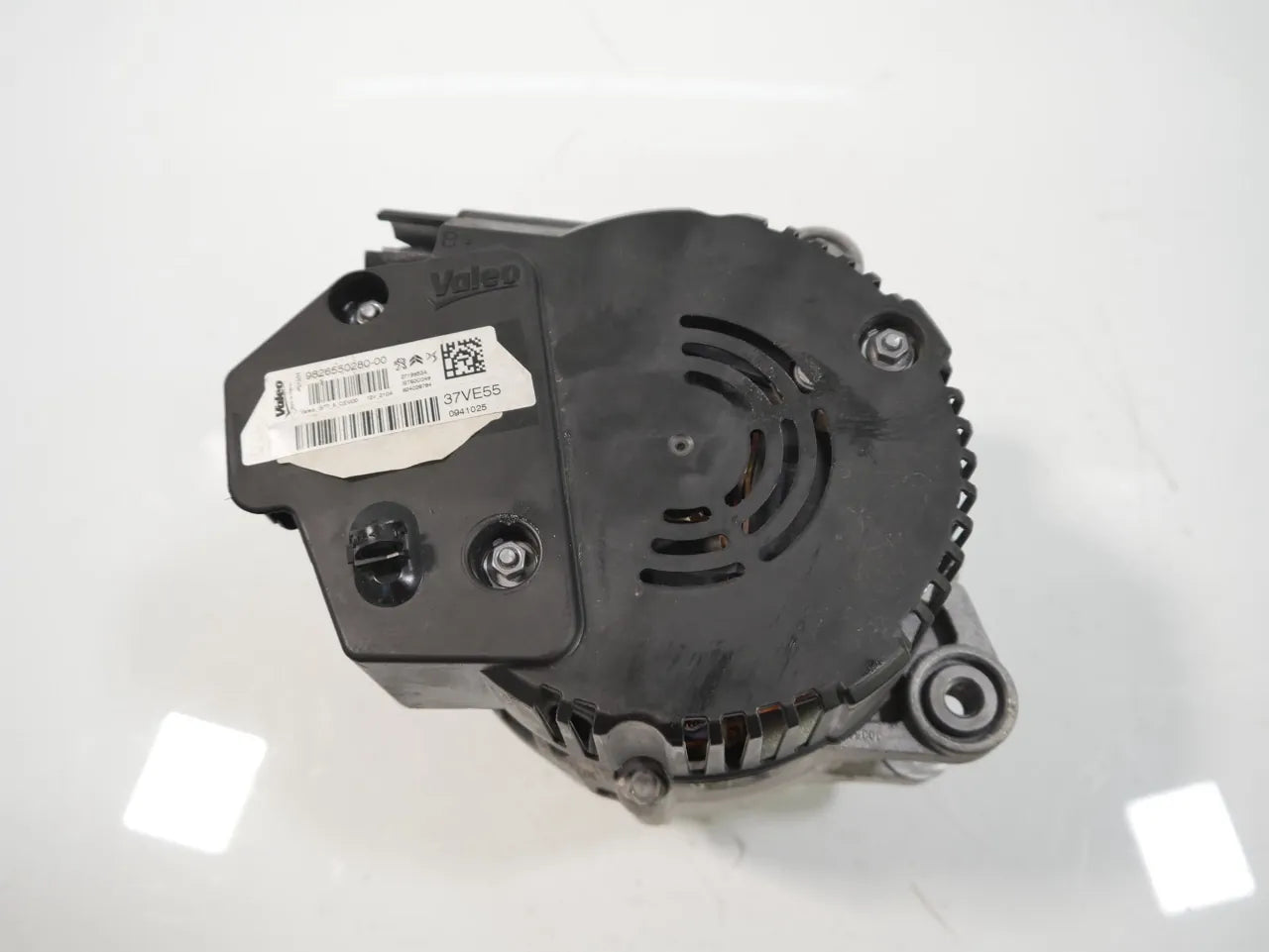 Alternador Citroen Opel Jumpy Vivaro 2.0 EHT DW10FDDU340 AH03 9826550280